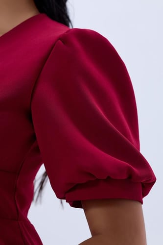 فستان بقصة كورسيه