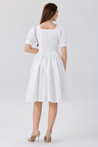 فستان قطن مع رباط على الخصر