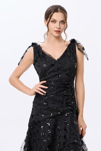 فستان اسود تول