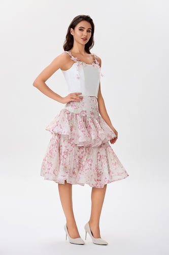 طقم كورسية مع تنورة