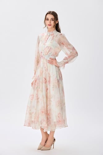 فستان شيفون بنقشة الورد