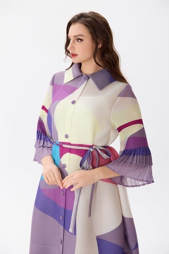 فستان بليسية متعدد الألوان