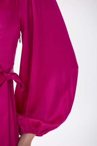 فستان ستان فوشيا مع رباط