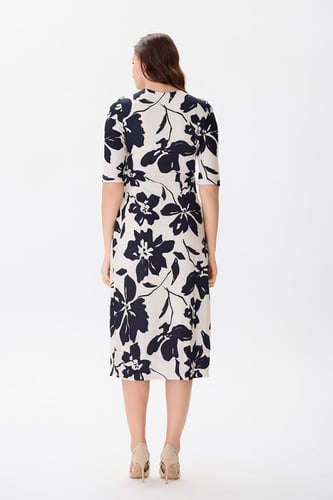 فستان قطن اوف وايت بنقشة الورد الأسود