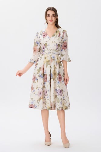 فستان كتان ناعم مع حزام عريض