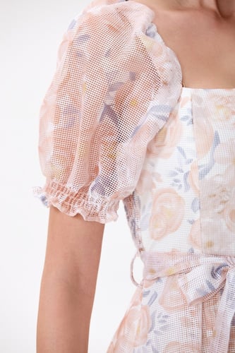 فستان اورغنزا بنقشة الورود