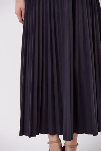 تنورة كلوش مكسر رصاصي غامق