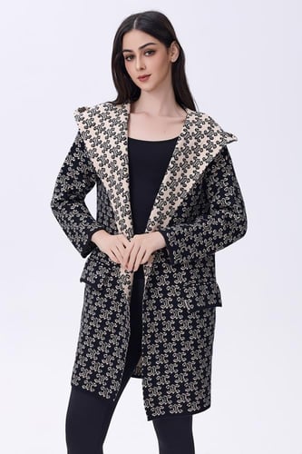 جاكيت منقوش