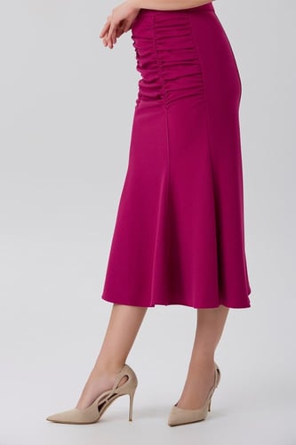 تنورة فوشي كريب