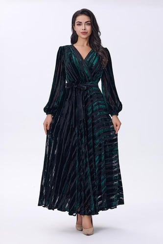 فستان أسود بطبعة أخضر مخملية