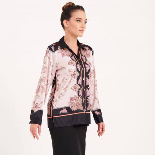 بلوزة ساتان