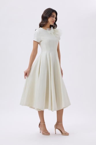 فستان ميدي أوف وايت للعيد | Prando