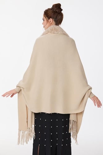 شال صوف مع فرو