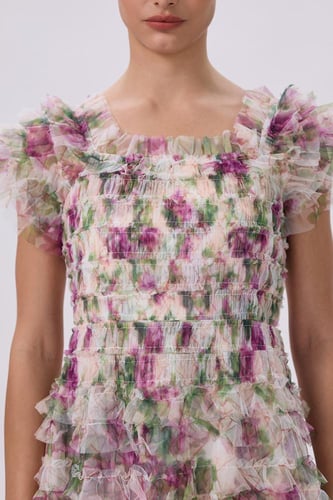 فستان بطبعة الزهور