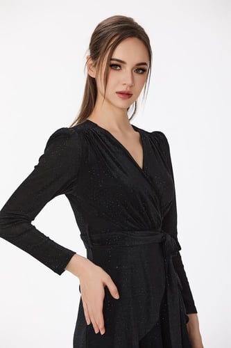 فستان تول مع كريستال