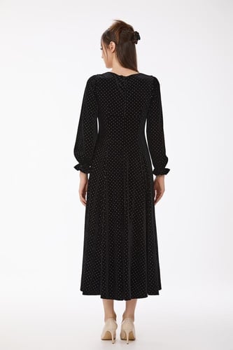 فستان مخمل أسود