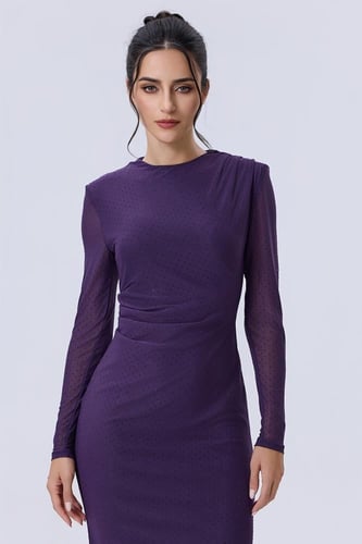 فستان تول طويل بنفسجي بأكمام طويلة