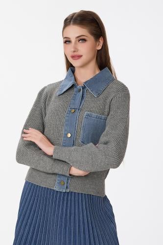 جاكيت من الصوف والجينز