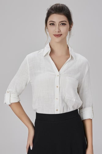 بلوزة كتان اوف وايت مع جيب