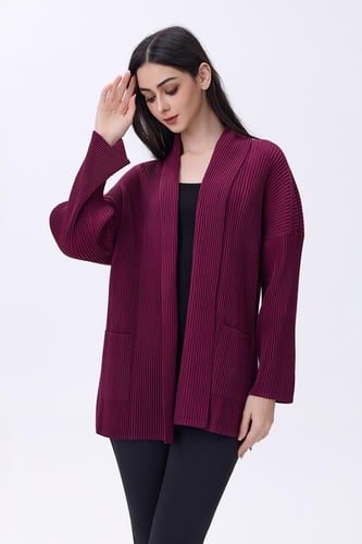 كارديجان عنابي