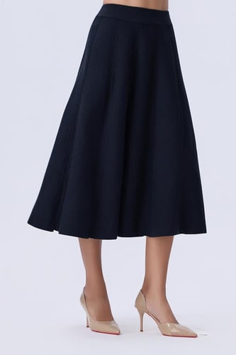 تنورة شتوى ميدي