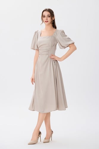 فستان ستان بيج غامق