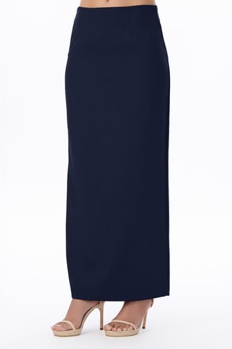 تنورة مستقيمة بلون كحلي