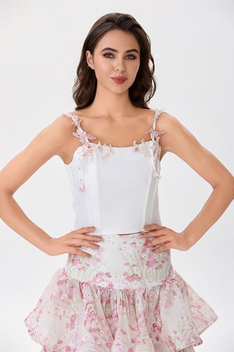 طقم كورسية مع تنورة