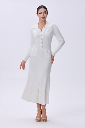 فستان أبيض استرتش بأزرار أمامية