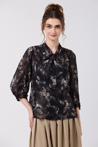 بلوزة شيفون اسود شفاف