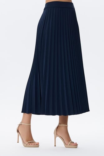 تنورة بليسيه كحلي ميدي