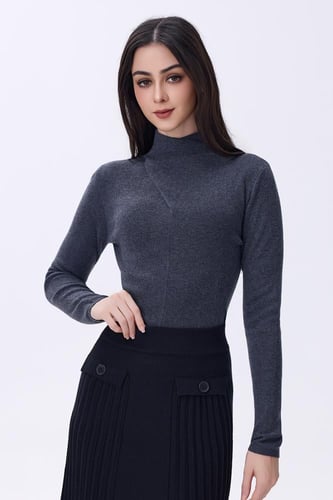 بلوزة رصاصي