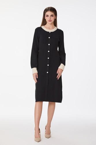 فستان صوف ناعم مع لؤلؤ