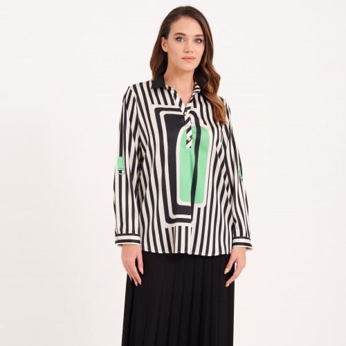 بلوزة ساتين