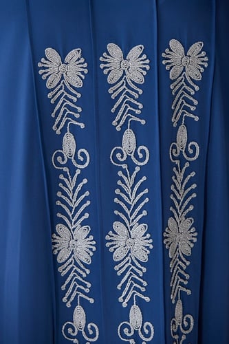 جلابية ستان أزرق ملكي