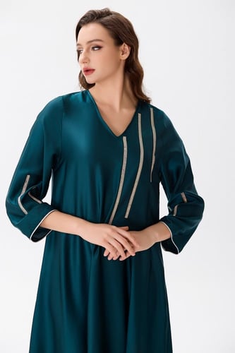 جلابية ستان اخضر الزمرد