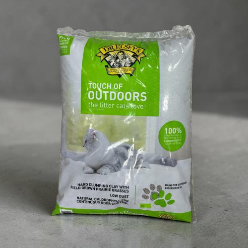 CAT LITTER Dr. Elseys TOUCH OF OUTDOORS 40lb 18.14...