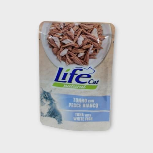 Life cat TUNA with WHITE FISH 70g أظرف أكل قطط