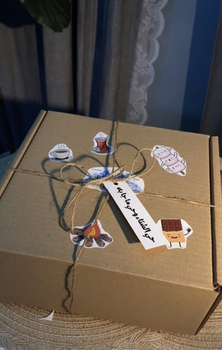 بوكس الشتاء يحتوي على ( 6 أكواب ورقية + 6 أظرف قهو...