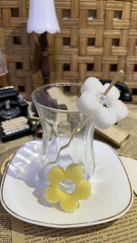 مكعب سكر وردة