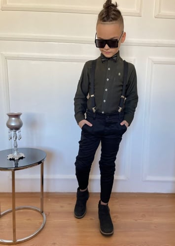 طقم ولادي -بنطلون وقميص وربطة عنق