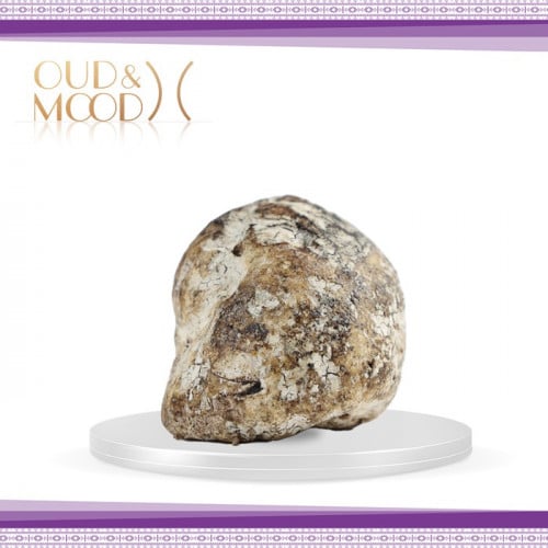 عنبر الحوت الأشهب