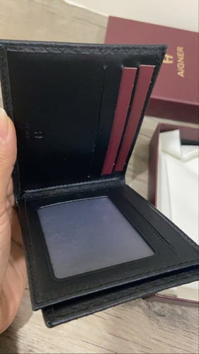 محفظة رجالية