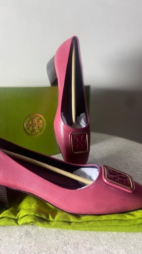 جزمة Tory Burch