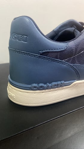 جزمةًcoach رجالي