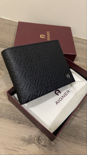 محفظة رجالية