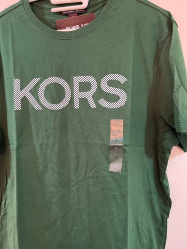 بلوزةmk رجالي