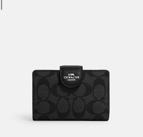 محفظة coach