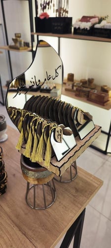 استاند مرايا اكريلك