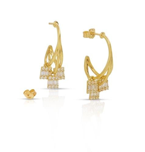 حلق ذهب - عيار 18- 1.03 جرام تقريباً